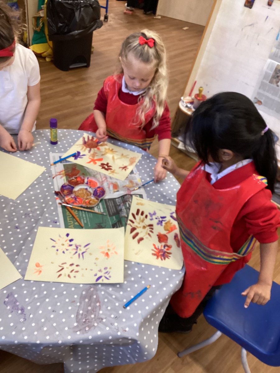 Fireworks fun 🎆 <a href="/HaxbyRoad/">Haxby Road Academy</a>