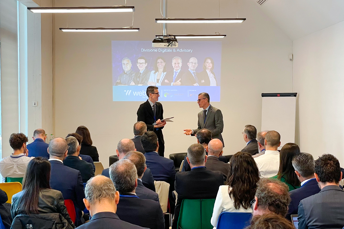 ⌚ Al via, qui a Parma, il Roadshow di @WebsimInfo.

🎙️ Il presidente di Maps Group, Marco Ciscato, è pronto ad accogliere i tanti ospiti per confrontarsi anche sul tema della trasformazione digitale e del suo rapporto con il mercato finanziario.

#mapsgroup #investimenti