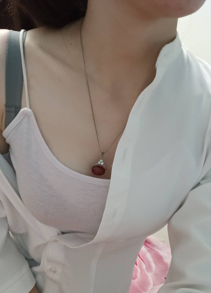 想爬到你床上  叫你起床