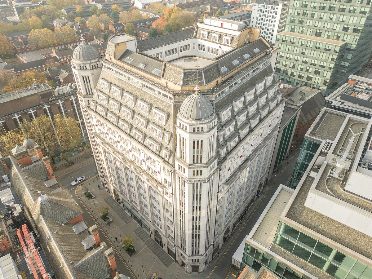 We are thrilled to be working on Sunlight House, Manchester a NetZero in-use, Grade A office space.
Our MEP and Sustainability team are working alongside a fantastic crew to retrofit and refurbish the internal aspects of this iconic building, maintaining its heritage aesthetic.
