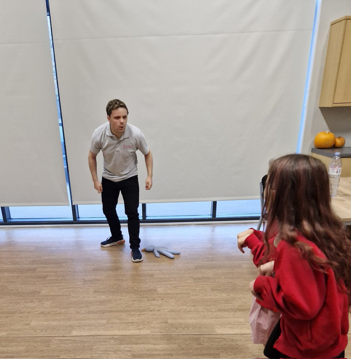Practising our very best singing and acting skills. <a href="/imagetheatreuk/">Image Theatre</a> <a href="/PrimaryGreat/">Great Coates Primary</a> #delightandjoy