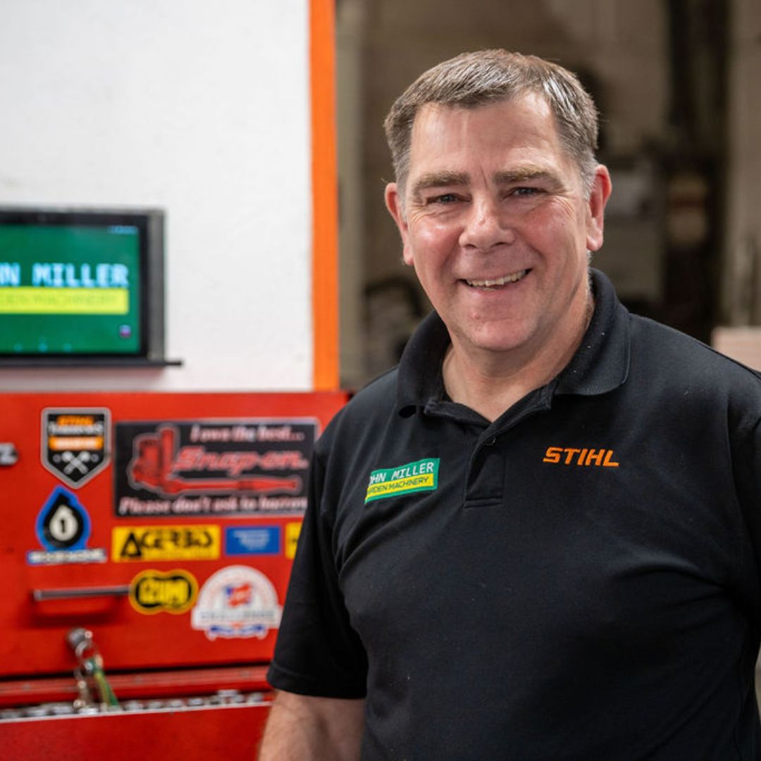 JohnMiller_GM's tweet image. Our expert servicing team are the go to people when it comes to your garden machinery. Available for servicing and repairs- call in and speak to the servicing team to guarantee expert care for your garden machinery 💫🔧🌟

#GardenMachineryService #GardenMachinery #JohnMillerLtd