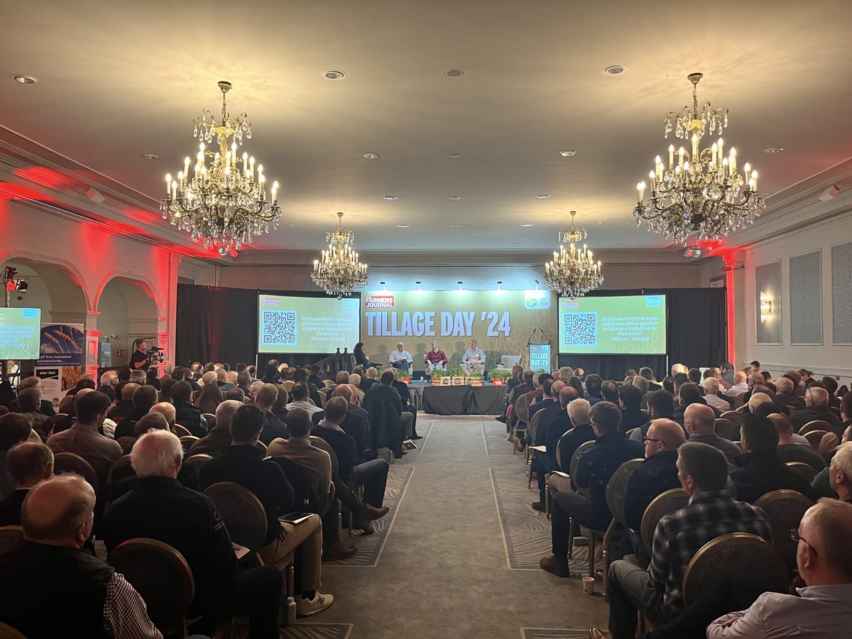 farmersjournal's tweet photo. 🚜 | View from the Tractor

Siobhán Walsh, tillage editor of the Irish Farmers Journal hosts a panel with farmers Tony Bell, Patrick Kehoe, and Tom Murray as they chat about the challenges and key learnings from 2024.
#TillageDay @irishseedtrade https://t.co/ysXCQfCoPm