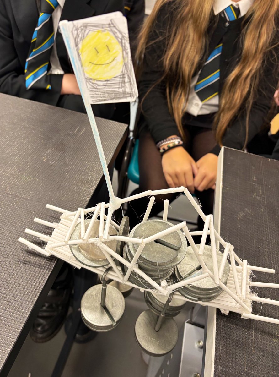 My very own Yr 7 class having lots of fun testing their bridge designs to destruction today.  Working in small teams on a STEM project <a href="/croesyschool/">Croesyceiliog School</a> @CroesyDoWKS3 <a href="/SciTechCroesy/">SciTech@Croesy</a>