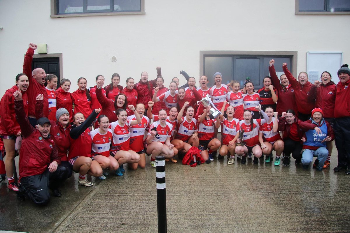 CStrandhill's tweet image. Ransboro Park to Maastricht for our Jnr Ladies All Ireland Quarter Final Match. Help us to get there - every little helps. Much appreciated. Plse retweet 🔴⚪️🤞🏻🤞🏻gofund.me/05d6018d