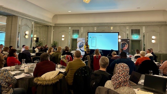 Excited to kick off Day 1 of the <a href="/TowerHamletsNow/">Tower Hamlets Council</a> Headteachers' Conference with <a href="/miss_mcinerney/">Laura McInerney</a>. Looking forward collaborating, sharing ideas, and tackling the challenges that shape our schools and our students' futures. #HeadteachersConference #Education #LeadershipMatters