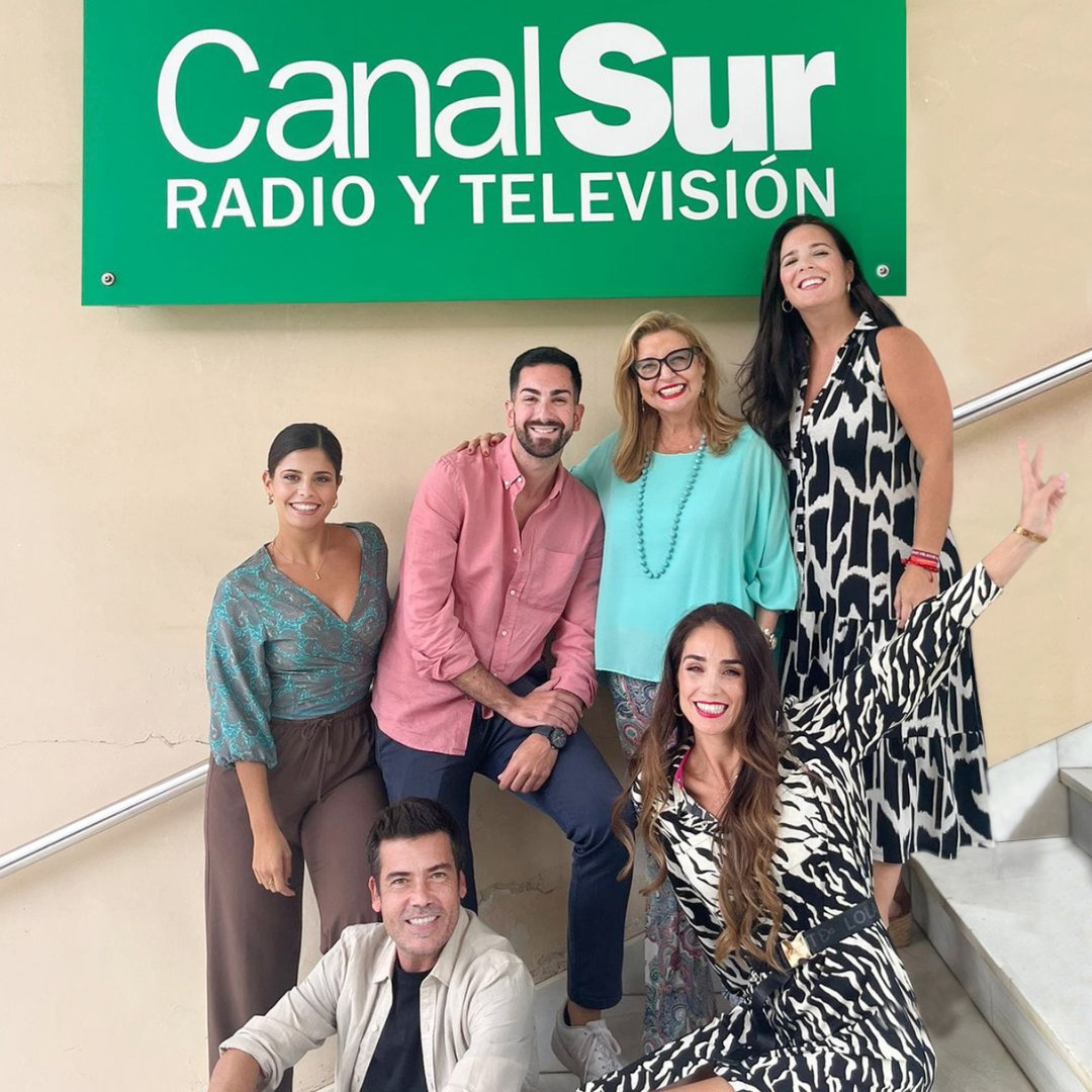 🟣¡Vuelven los domingos de @adetardecsur a <a href="/canalsur/">CanalSur</a>!

Este próximo domingo a partir de las 17:00h no te pierdas la actualidad de nuestra tierra junto a <a href="/ICasalBlog/">Inmaculada Casal</a> y el resto de colaboradores e invitados especiales 🙌

#Televisión #AndalucíaDeTarde