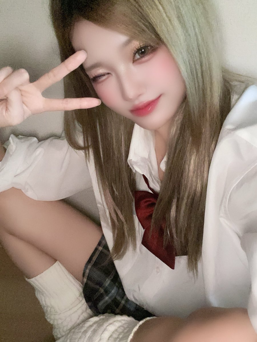 やっぱりルーズソックスかわいくね？