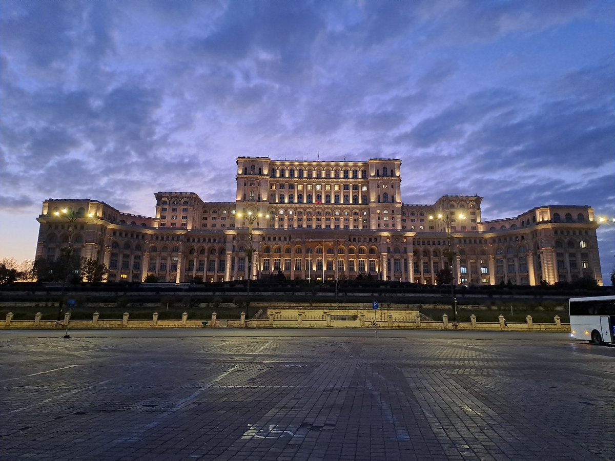 الفاتنة بوخارست 🇹🇩 - نوفمبر 2024