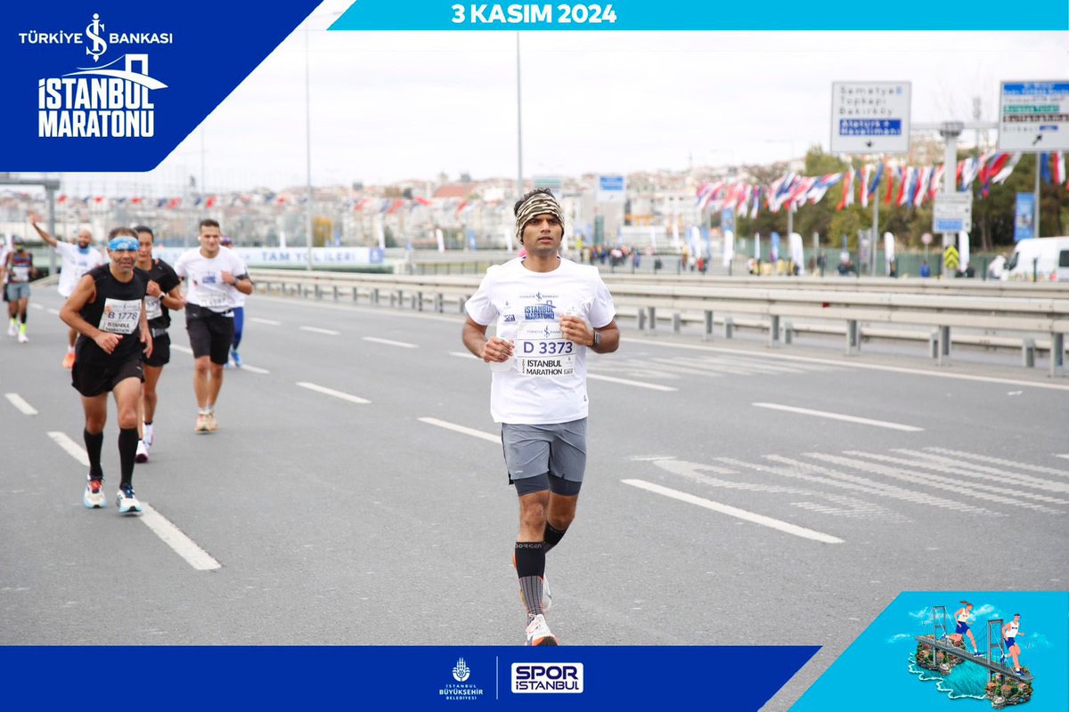 PriyankaLahiri_'s tweet photo. Huge Congratulations to my mentee @violentlysilent Aditya for finishing his 42k run at World Athletics Istanbul Marathon 2024 in 4 hours 36 minutes at an average pace of 6.5km/hr

Even his busy work as a Consultant Neurosurgeon didn’t stop him from giving his best to his training, discipline  and diet

 With just three months of diet and workout training we scaled up the distance and running quality, improved recovery. 

Absolutely no drastic carb loading was needed for him in the last few days before his important day. 

He ate more carbs than before, lost fat, gained lean muscle mass without any stress. 

And now its just the beginning. We have already planned the blueprint of many such races next year. 

So proud of you Aditya 🔥