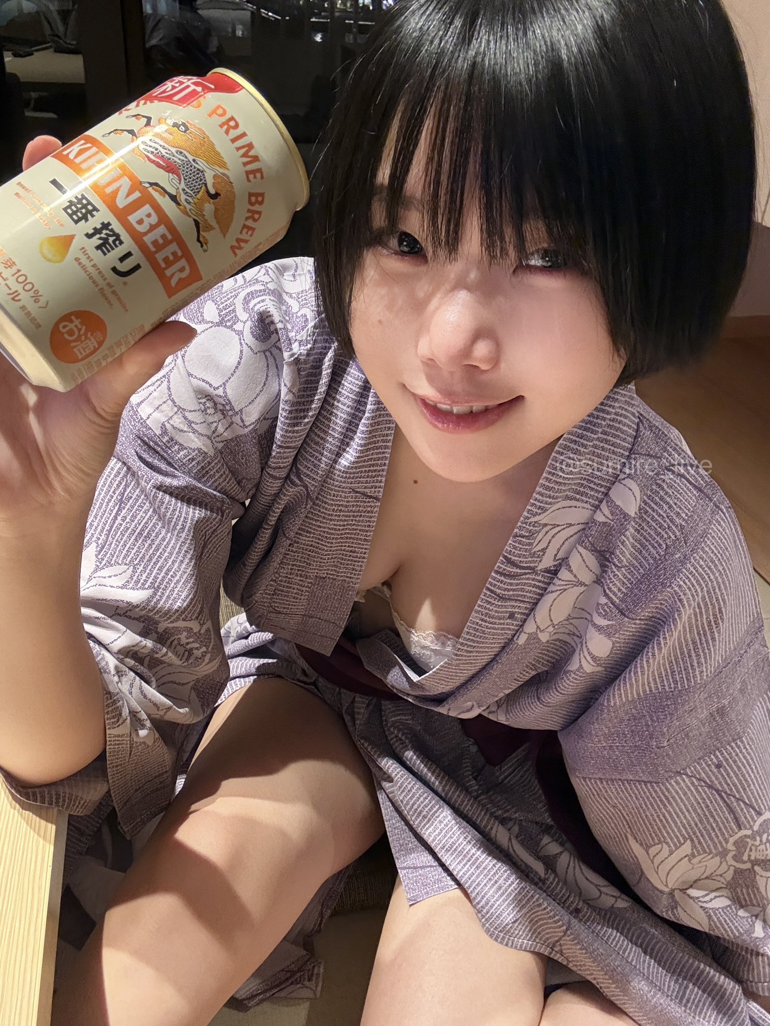 お酒飲むと簡単にヤレるよ｜すみれchさん（@sumire_live）
