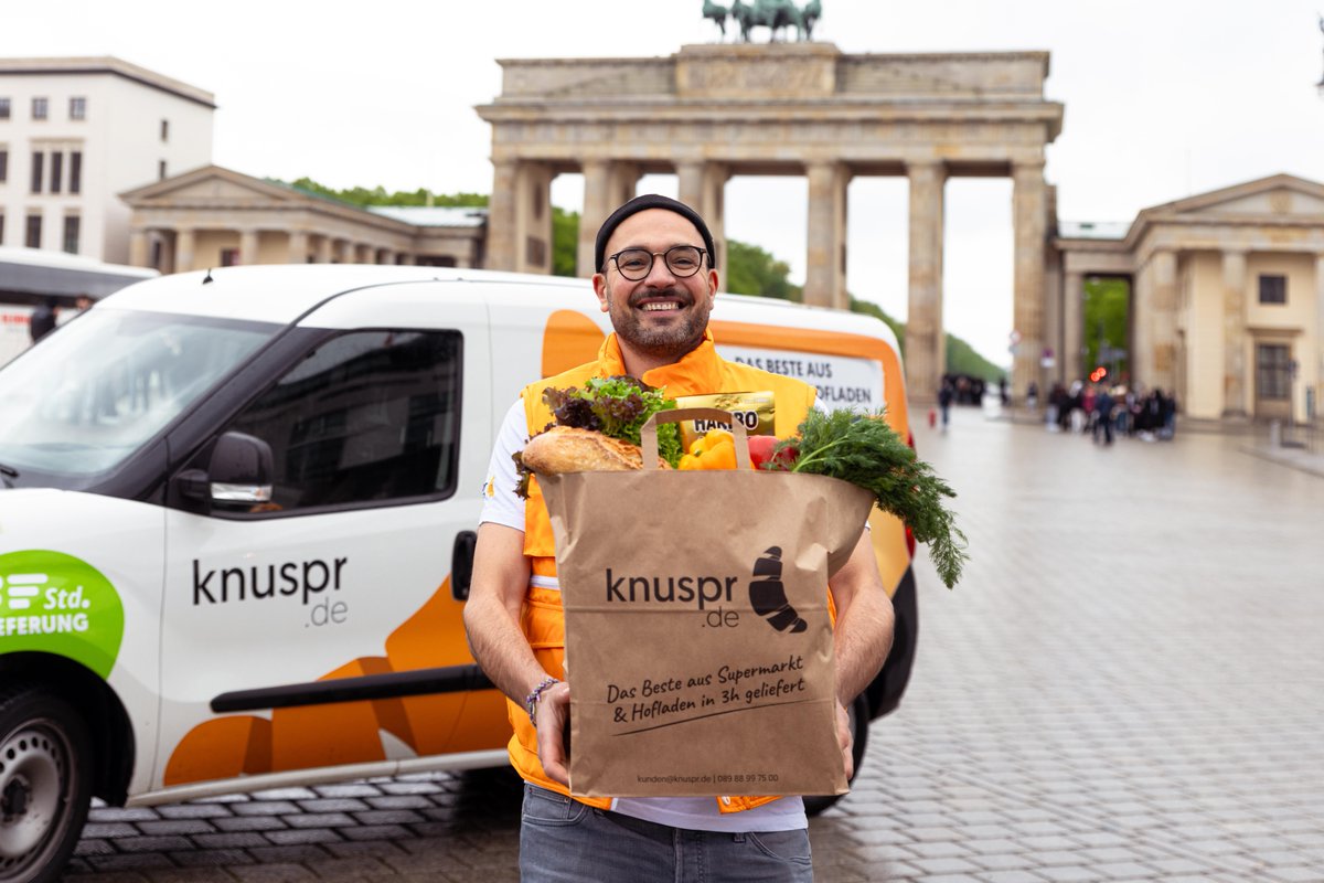 Prime-Mitglieder in Berlin können jetzt Knuspr-Lebensmittel bei Amazon bestellen – in nur 3 Stunden geliefert! 🚚💨 Über 15.000 Produkte verfügbar. Jetzt auf Amazon.de/knuspr shoppen und Willkommensangebot sichern: kostenlose Lieferung + 10 € Rabatt! 🛒✨