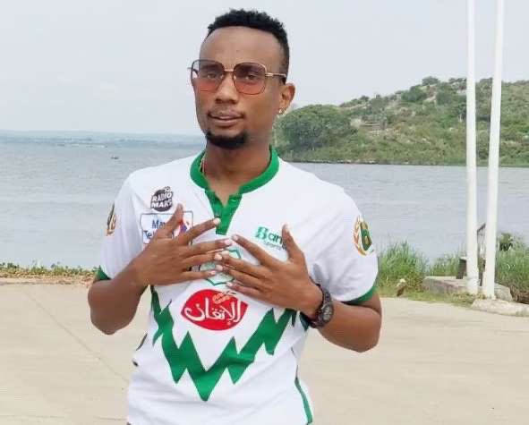 IdrisSultan's tweet photo. Hii style mmesema inaitwaje ??? 👀 https://t.co/vIJGAdESVy