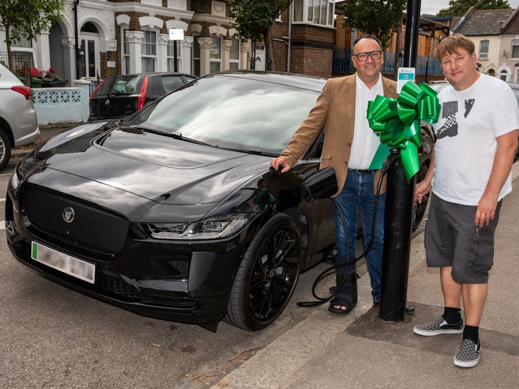 FleetWorldGroup's tweet image. Waltham Forest has reached a charging landmark after Ubitricity installed the 1,000th public charge point in the London borough. ...
#Ubitricity #WalthamForest
fleetworld.co.uk/waltham-forest…