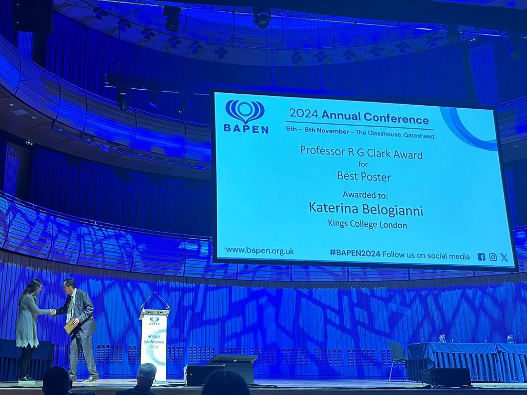 Katerina Belogianni PhD RD (@katebelogianni) on Twitter photo Thrilled to receive the Prof Clark Award for Best Poster at #BAPENUK2024. Integrated care (diet & CBT) is feasible and beneficial for patients with IBS symptoms.
Special thanks to <a href="/GutsCharityUK/">Guts UK Charity</a> (sponsor), my supervisor <a href="/MirandaLomer/">Miranda Lomer MBE</a> and gastro-dietitians <a href="/GSTTnhs/">Guy's and St Thomas'</a> Thrilled to receive the Prof Clark Award for Best Poster at #BAPENUK2024. Integrated care (diet & CBT) is feasible and beneficial for patients with IBS symptoms.
Special thanks to <a href="/GutsCharityUK/">Guts UK Charity</a> (sponsor), my supervisor <a href="/MirandaLomer/">Miranda Lomer MBE</a> and gastro-dietitians <a href="/GSTTnhs/">Guy's and St Thomas'</a>