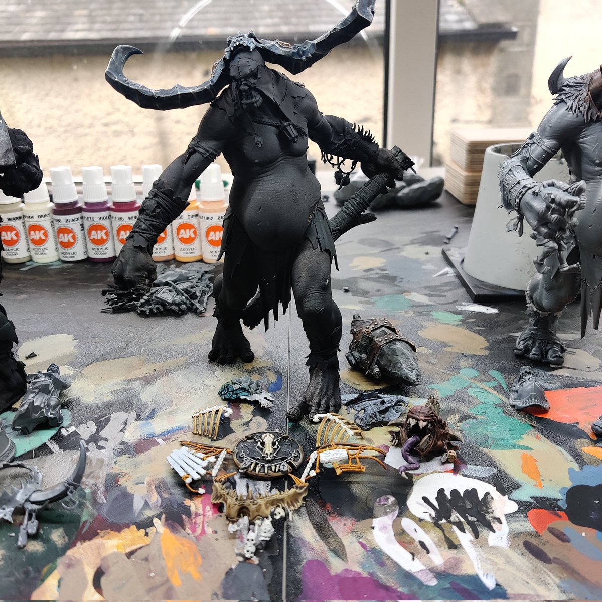 HealyJ7's tweet image. @warhammer Warstomper, Beast-Smasher, Gate-Breaker, Kracken-Eater WIPsz

Lot of conversions, tweaks, add ons.

Lot of blue tach holding bits/ideas in place 😂
#sonsofbehemat #ageofsigmar #WarhammerCommunity