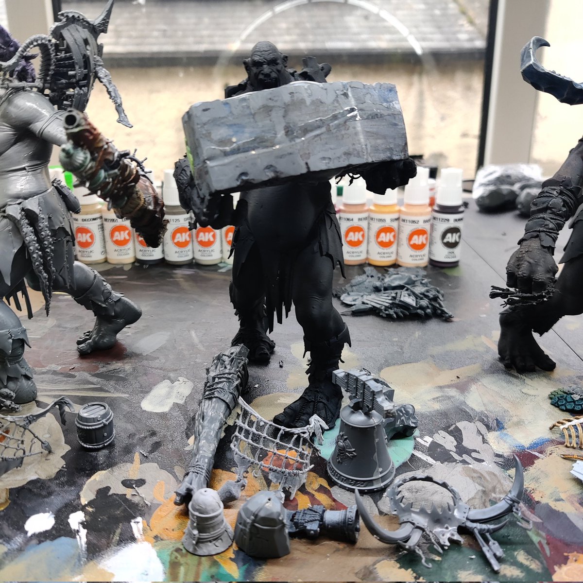 HealyJ7's tweet image. @warhammer Warstomper, Beast-Smasher, Gate-Breaker, Kracken-Eater WIPsz

Lot of conversions, tweaks, add ons.

Lot of blue tach holding bits/ideas in place 😂
#sonsofbehemat #ageofsigmar #WarhammerCommunity