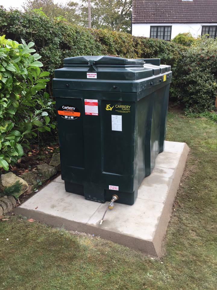 Home Heating Oil Storage You Can Trust

Keep your home heating oil secure and your property compliant! Carbery’s bunded oil tanks are specifically designed for safe and efficient household use, providing reliable leak protection that meets all UK, Irish, and EU regulations. Our t