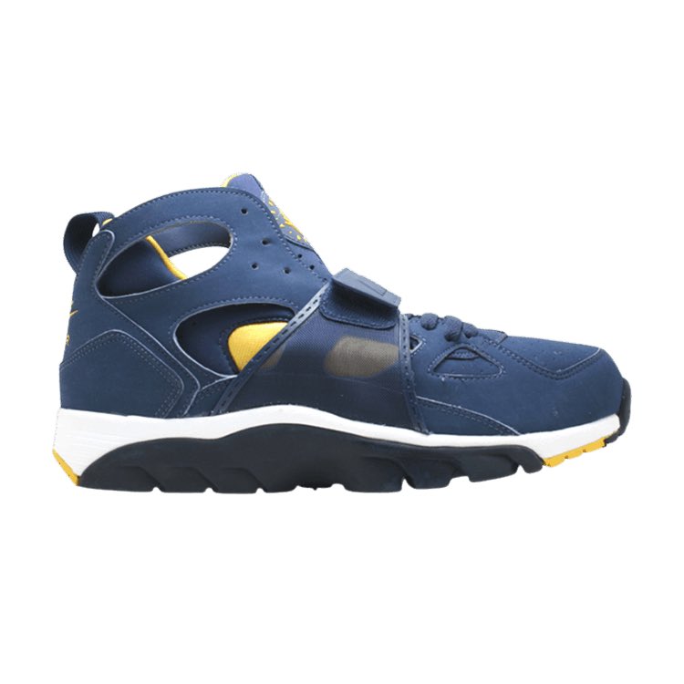 TazerBlack's tweet photo. These had the streets in a frenzy still, you ain’t lying 😂 https://t.co/k8nkwBC8RW
