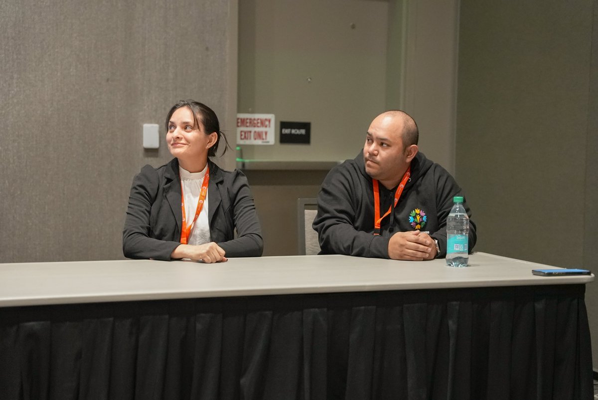 ccputrainingfnd's tweet photo. We're proud of FCC educators Liliana Menjivar &amp; Marvin Cruz for sharing their journeys at the @CCCOLEGAS  Conference! Through the CCPU-TF's MiraCosta program, they're gaining skills &amp; nearing 15 college credits to enhance child care quality &amp; secure child development permits. ✨ https://t.co/9v8KGchwfQ