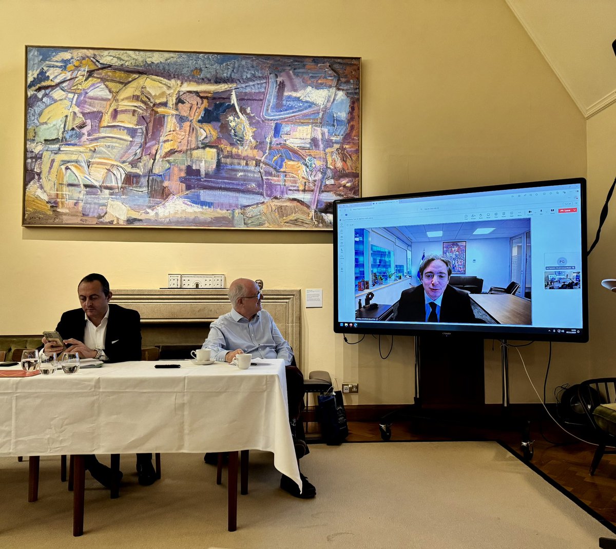 We are now commencing the closing roundtable on Hirschman’s legacy in the context of Latin America’s development, beginning with essential remarks from Christian Asinelli, Corporate Vice-President of Strategic Programming at <a href="/AgendaCAF/">CAF</a>