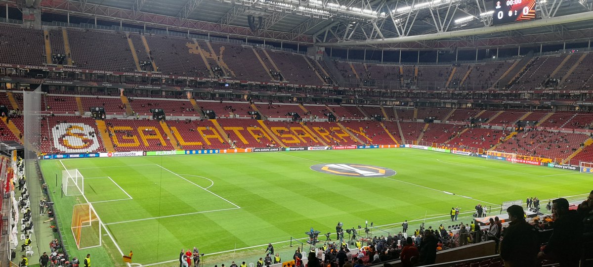 saldır Galatasaray 💛❤️🦁🦁