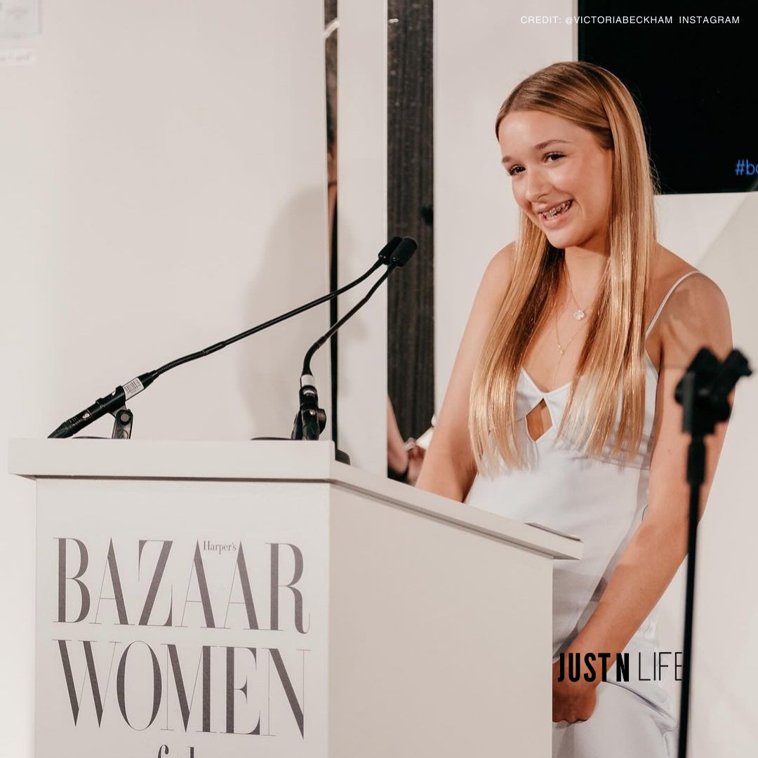 TheJustNLife's tweet photo. #HarperSeven supporting her mom #VictoriaBeckham for winning the Bazaar award for Entrepreneur of the year🥹❤️
The #BazaarAward is a celebration of women from across the world's of film, television, art, etc featuring those who have impressed many over the past 12 months.👀 https://t.co/CSvn4rR4NN