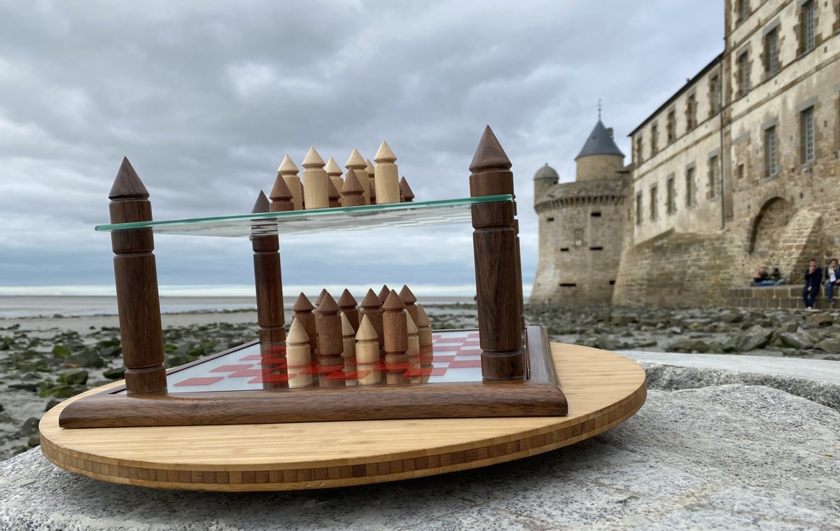 Andegemon's tweet photo. #MontSaintMichel🚩 #1Jeu1Lieu 

Au pied du Mont-Saint-Michel, entre ciel et mer,
Décor et jeu, nous sommes dans l'extraordinaire. 

#MagnifiqueFrance #ArtdeVivre #Patrimoine  
#Normandie #Manche #Abbaye #Andegemon
#Terre #Air #Mer #Ciel #Culture #UNESCO 🇫🇷 https://t.co/2Plv39Z2Gx