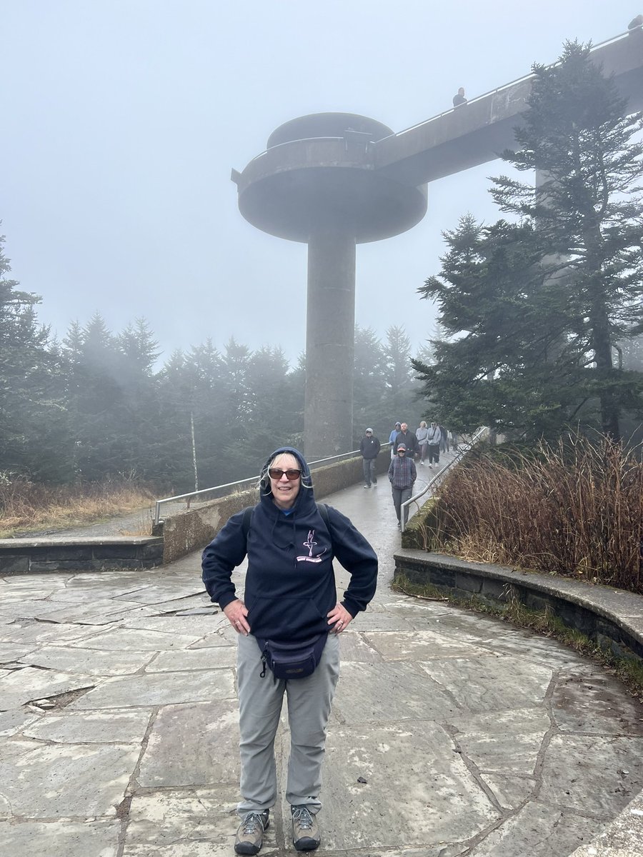 PeakBaggerQ's tweet photo. Exploring the Great Smoky Mountains National Park including Kuwohi (aka Clingmans Dome) the Tennessee State Highpoint. #SmokyMountains #PeakBagging #NationalParks #StateHighPoint https://t.co/jZ6E8qpA96