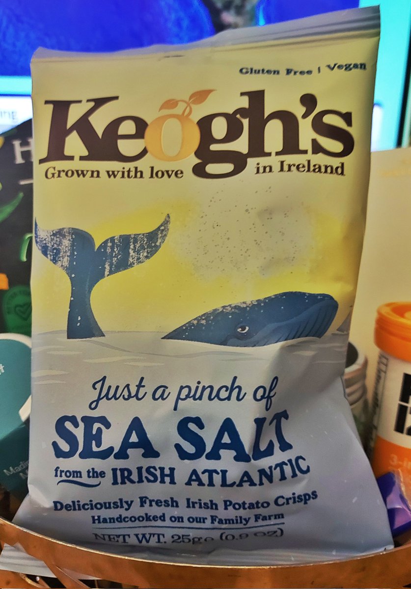 It's wonderful to see a small Irish company supplying  quality snacks to world class airline @Emirates  as County Dublin based  <a href="/Keoghsfarm/">Keoghsfarm</a> crisps / chips are available on all flights