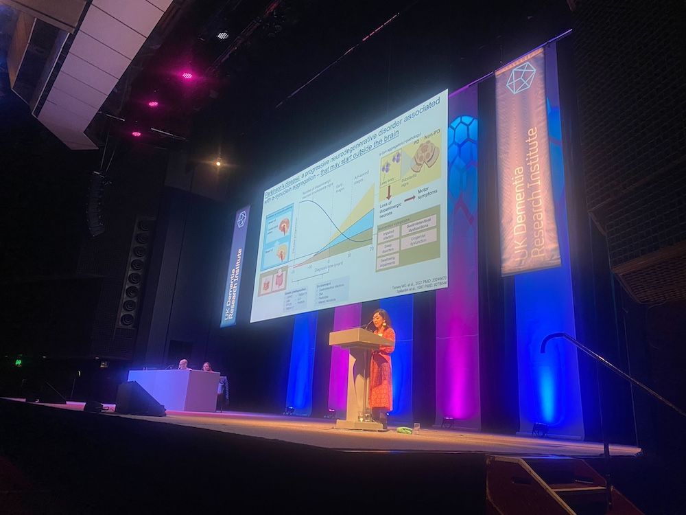 UK Dementia Research Institute (@ukdri) on Twitter photo Some excellent parallel session talks at #Connectome2024 this afternoon, including <a href="/soyonhonglab/">Soyon Hong</a> discussing her fascinating work looking at the gut-brain axis in Parkinson's🧠
Well done to all the speakers👏 Some excellent parallel session talks at #Connectome2024 this afternoon, including <a href="/soyonhonglab/">Soyon Hong</a> discussing her fascinating work looking at the gut-brain axis in Parkinson's🧠
Well done to all the speakers👏