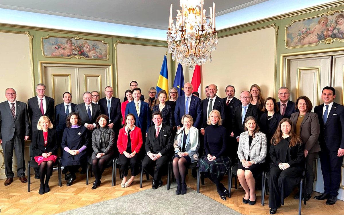 AmbAdrienMuller's tweet photo. Excellent EU HoMs meeting w/ H. E. Andreas Norlen @andreasostgote Speaker 🇸🇪 Parliament under the #HU24EU at the Embassy of Hungary . It is always a pleasure and honor to listen to the Speaker and learn his views about Sweden's current state of play and priorities. https://t.co/WMcknWT71q