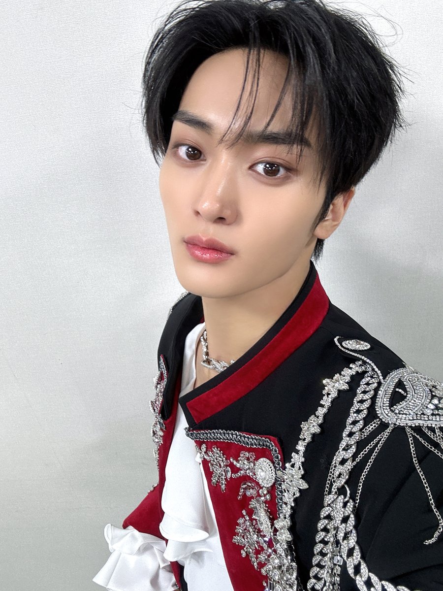 CRAVITYstarship's tweet photo. [#C_LOUD] 241107
Mnet 로드 투 킹덤 : ACE OF ACE
⠀ 
𝐀𝐜𝐭 𝐈𝐕 : 𝐇𝐈𝐒𝐓𝐎𝐑𝐈𝐀
▶ https://t.co/Lhjz44GwNz
⠀
#CRAVITY #크래비티
#형준 #태영 #성민
#로드투킹덤 #ROADTOKINGDOM https://t.co/PzxoDvzKjf