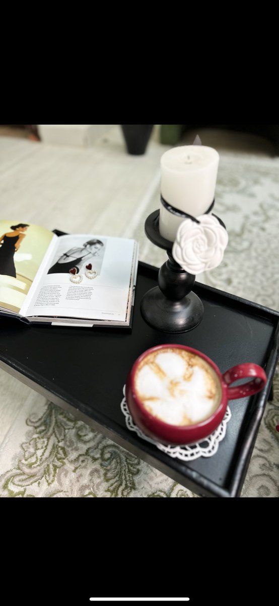 algowry2010's tweet photo. يتزامنُ جمال الخميس مع كوبِ قهوة ☕️🤎. https://t.co/KH9V2XwfIL