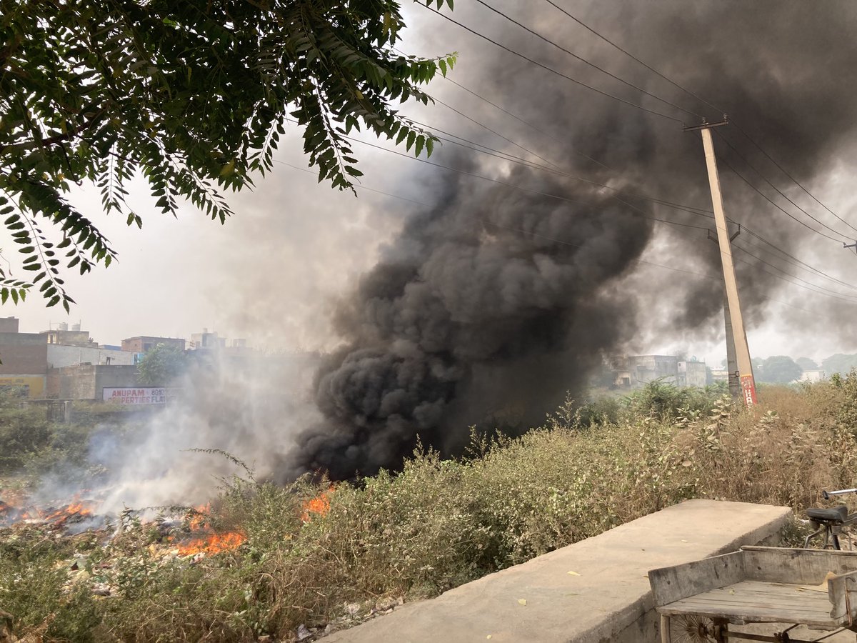 IND_SANJAYM's tweet photo. This is real Air Pollution @rajeshnagarfbd @MCF_Faridabad @CPCB_OFFICIAL this is every week condition Wazirpur road Faridabad @AmritaHospital https://t.co/VlrCfXCBjZ