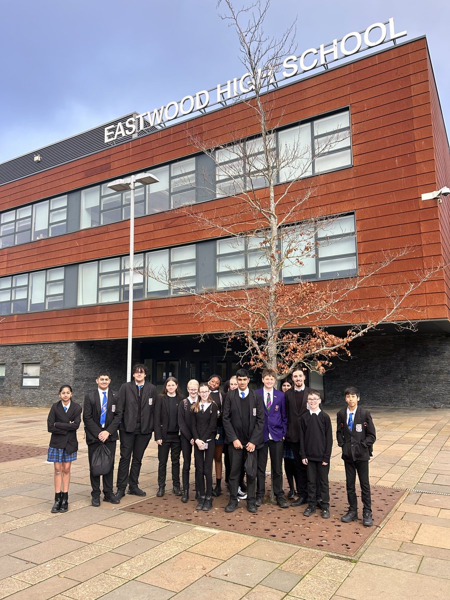 Thank you to @ajbaxby and the Kinross High School pupils for coming to visit our Young Leaders Of Learning. We had a great time showing you our school and sharing different aspects of our curriculum. Looking forward to our reciprocal visit later in the month.