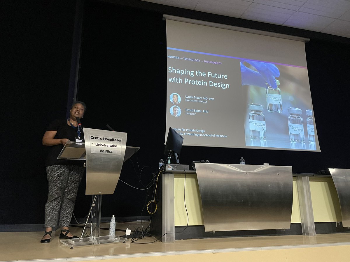 Inspiring talk by Lynda Stuart on the future of protein design—truly groundbreaking and absolutely fantastic #ProteinDesign #Innovation #symposiumC3M