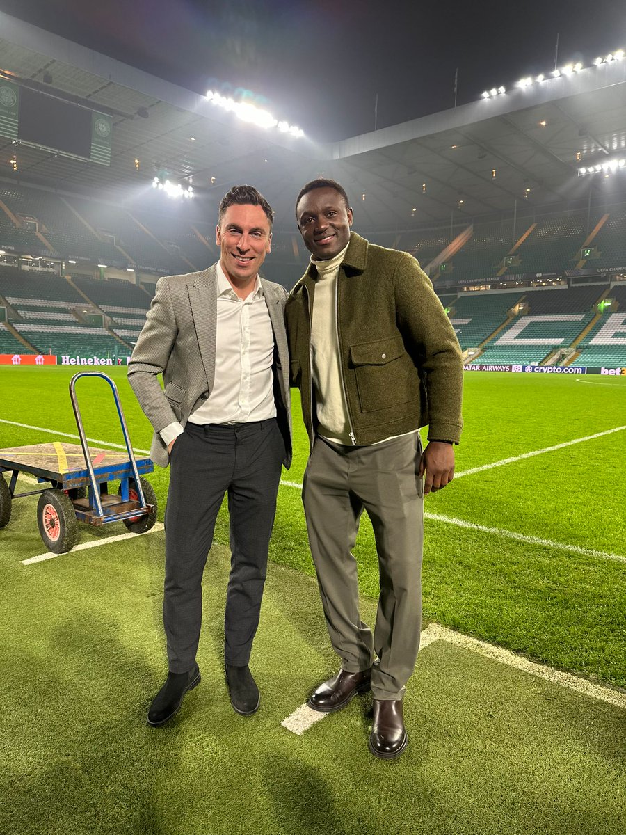 VictorWanyama's tweet photo. Celtic Park, thank you for your warm welcome🍀💚 https://t.co/CQrySAZ869