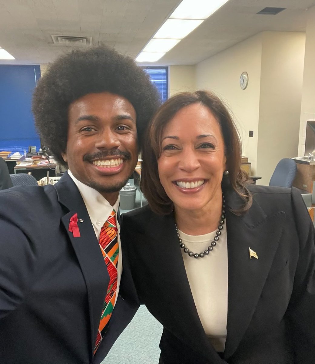 Justin J. Pearson (@justinjpearson) on Twitter photo Thank you VP <a href="/KamalaHarris/">Kamala Harris</a> for running a flawless presidential campaign. While I’m heartbroken with the results, I’m not broken by them. We are a powerful people. Thanks for showing that. I look forward to the honor of serving District 86 & fighting for the future we deserve! Thank you VP <a href="/KamalaHarris/">Kamala Harris</a> for running a flawless presidential campaign. While I’m heartbroken with the results, I’m not broken by them. We are a powerful people. Thanks for showing that. I look forward to the honor of serving District 86 & fighting for the future we deserve!