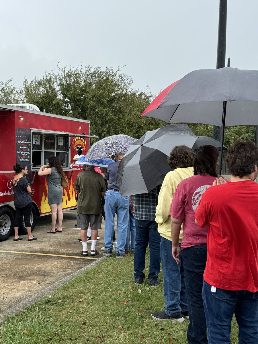 Food Truck Friday is worth the wait! 
Join Chef Gregory Rosary and his food truck class tomorrow, November 8,2024 from 11:30am-1:00pm in the Ledet Student Parking lot! 

914 E First St
Thibodaux, LA  70301
United States

We cant wait for you to try our delicious menu!
