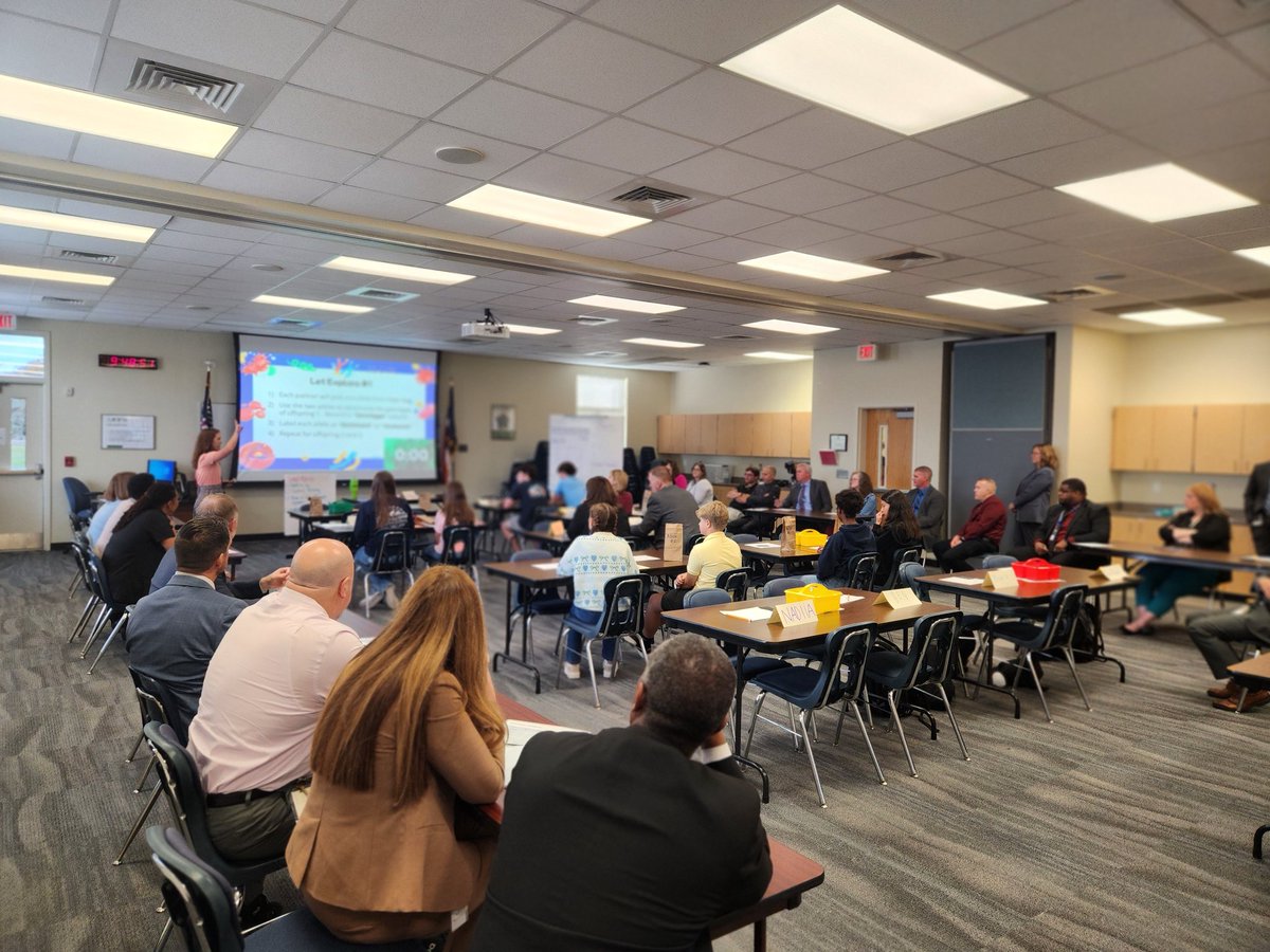 Bashawn Harris (@bashawnharris) on Twitter photo Great professional development during the General Principals Meeting today. Students at <a href="/SunValleyMSNC/">Sun Valley Middle School</a> <a href="/PiedmontHSNC/">Piedmont High School</a> <a href="/WingateESNC/">Wingate Elementary School</a> <a href="/WalterBickettES/">Walter Bickett Elementary School</a> participated in a 10 min lesson demonstrating the art of delivering effective feedback for educators. <a href="/AGHoulihan/">Andrew G. Houlihan</a> <a href="/UCPSNC/">Union County Public Schools</a> #TeamUCPS Great professional development during the General Principals Meeting today. Students at <a href="/SunValleyMSNC/">Sun Valley Middle School</a> <a href="/PiedmontHSNC/">Piedmont High School</a> <a href="/WingateESNC/">Wingate Elementary School</a> <a href="/WalterBickettES/">Walter Bickett Elementary School</a> participated in a 10 min lesson demonstrating the art of delivering effective feedback for educators. <a href="/AGHoulihan/">Andrew G. Houlihan</a> <a href="/UCPSNC/">Union County Public Schools</a> #TeamUCPS