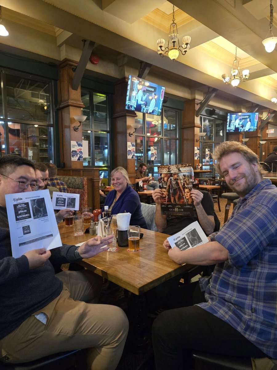 NiceGuysTrivia's tweet image. Lots of happy trivia winners this Wednesday at The Ox. Fact Hunt won this battle, but lots of players are off to see Gladiator II (in theatres November 22nd). Plus our usual delicious prizes from Main St Brewing!