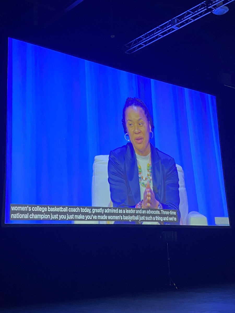 Ewa Swope tweet media