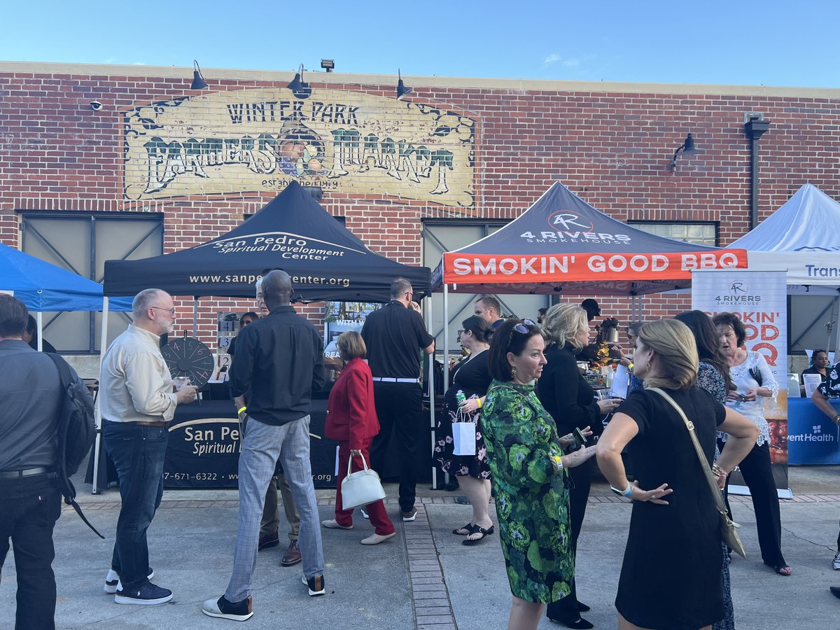 DemetreeOrlando's tweet photo. We had the pleasure of attending the Best of Winter Park event, celebrating our incredible tenants! 

Congrats to:
🎉 Monkee’s of Winter Park - Best Women’s Store
🎉 Allstate Winter Park - Best Insurance Company
🎉 Rifle Paper Co. - Best Gift Shop https://t.co/IddRbkcT9S