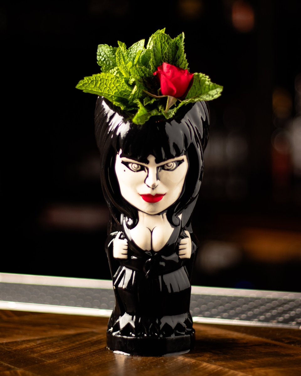 voodoo_bayou's tweet photo. Let The Mistress take center stage at your next outing. 😍📷 Our signature cocktail is designed to impress with its unique and bold flavors. 

#VoodooBayou #Cocktail #Drinks #Bourbon #FL #HappyHour https://t.co/LZVTgBDGWj
