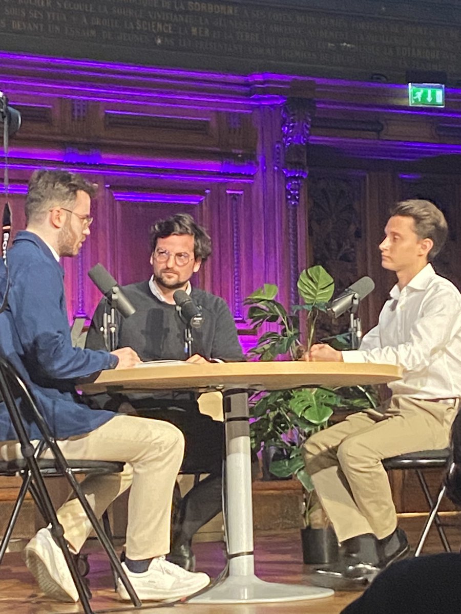 Une excellente journée #nah à la Sorbonne autour de Mme la ministre <a href="/AGenetet/">Anne Genetet</a>, animée par <a href="/Tof_Beaugrand/">Christophe Beaugrand-Gerin</a>, avec des témoignages forts, mais aussi une détermination à lutter toujours plus contre le harcèlement.
👏 aux élèves du clg C Bernard de Barentin <a href="/ac_normandie/">Académie de Normandie</a> émerveillés!