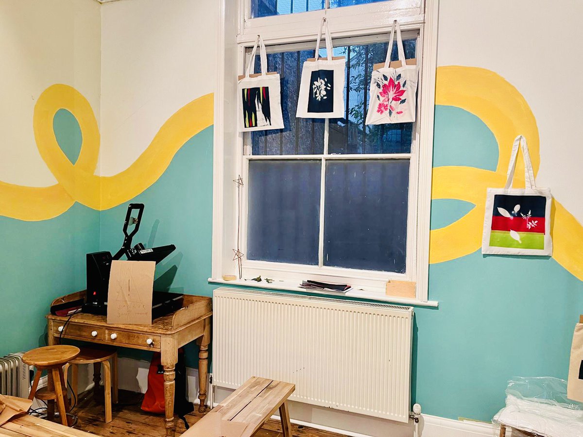 O N C A (@onca_arts) on Twitter photo The gallery walls just got upgraded thanks to ONCA’s wonderful curator/in-house artist/head of programme <a href="/BlackGallerina/">The Black Gallerina</a>🌀🌟🌀 Finished in time for today’s #CuriousKids workshop - shout out to our team who just keep making things happen!!! ✨ The gallery walls just got upgraded thanks to ONCA’s wonderful curator/in-house artist/head of programme <a href="/BlackGallerina/">The Black Gallerina</a>🌀🌟🌀 Finished in time for today’s #CuriousKids workshop - shout out to our team who just keep making things happen!!! ✨