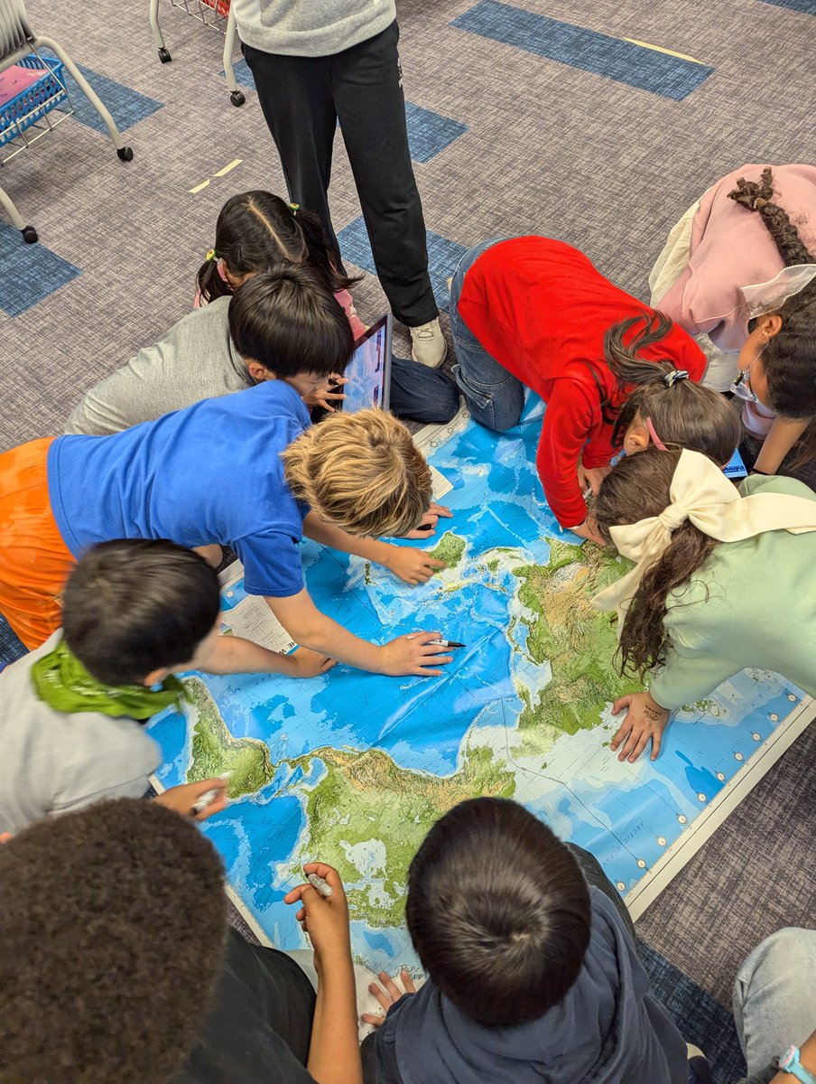 Sara Lynn Davis tweet media