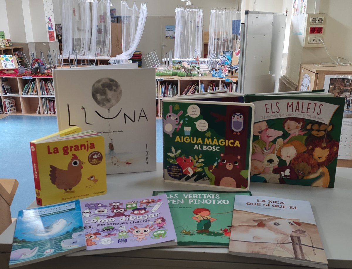 Ja tenim a l'escola el lot d'aquest curs que hem rebut del
<a href="/CprestecCultura/">Central de Préstec</a>. Un ménú molt engrescador per encarar la tardor amb moltes ganes. Moltíssimes gràcies! #bibliotecaescolar
