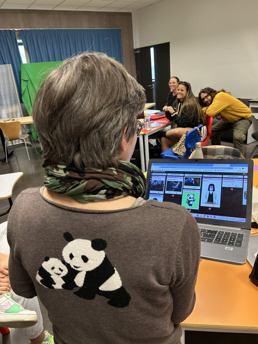 CardieNice's tweet photo. Les #MEEF2 au travail en #innovation pédagogique à @Inspe_Nice sur des missions concrètes : quelques contraintes, un zest d’inventivité, un soupçon d’humour, un travail tout en réflexivité, pour des solutions qui 📤 , c’est l’esprit du #CardieGame 😉
#collaboration
#cooperation https://t.co/PgdM37TY8F